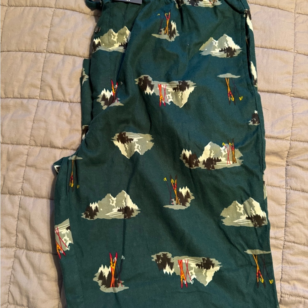 Green Ski Print Pajama Pants